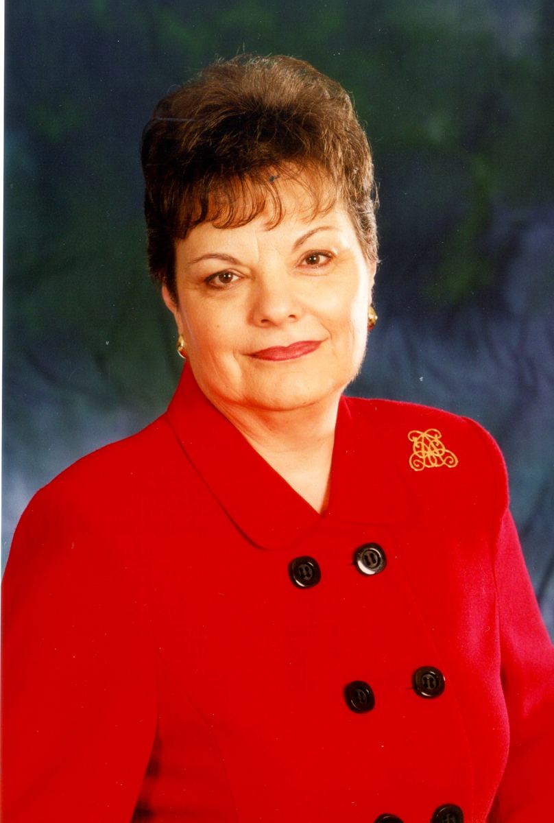 Lois Ward, DC ('63)